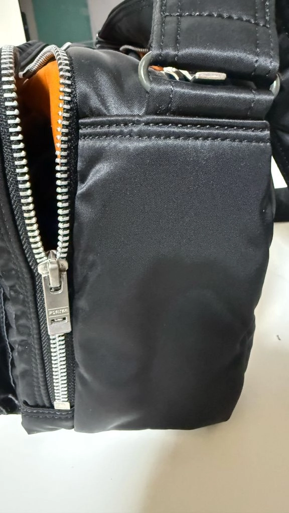요시다포터 올 뉴 탱커 슬링백 집 라지 블랙(622-08633) 팝니다 이미지