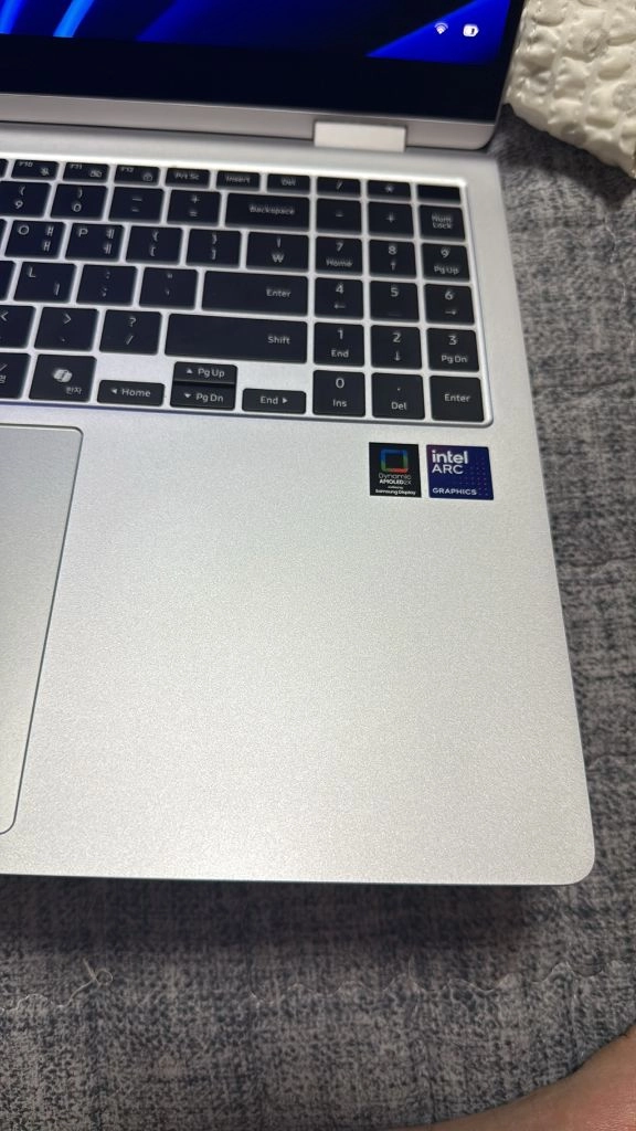 삼성갤럭시북5pro360 (NT960QHA-KD72S) 이미지