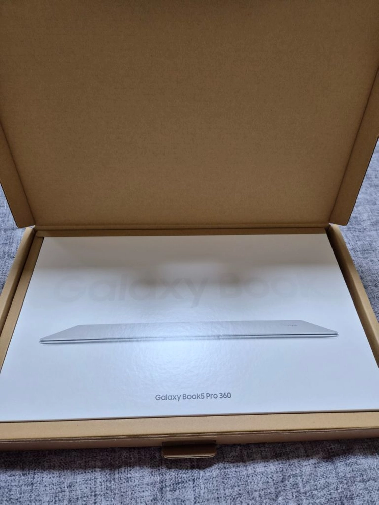 삼성갤럭시북5pro360 (NT960QHA-KD72S) 이미지