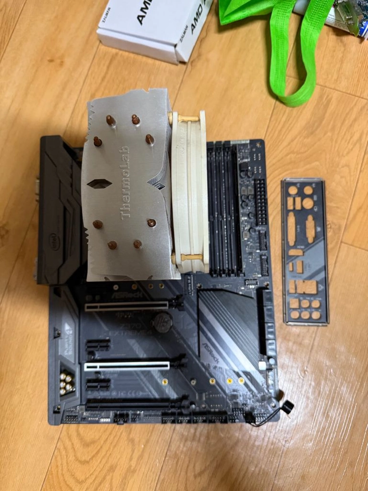 i7-9700f z370 extreme4 이미지