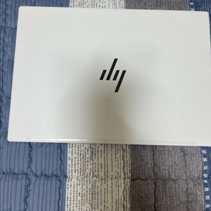 HP파빌리온 에어로13노트북 13.3인치 990g그램 이미지