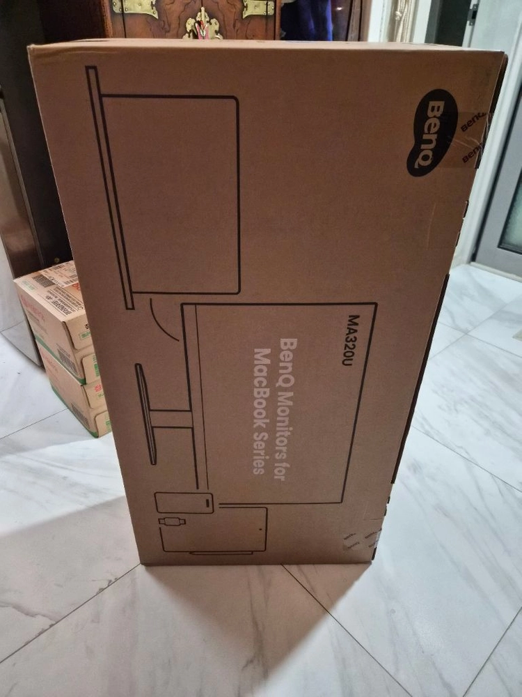 벤큐 MA320U 32인치 모니터 (MacBook Series) 이미지