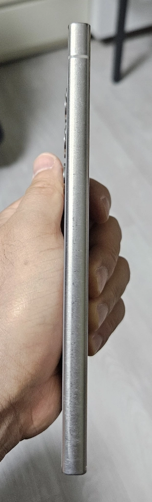 갤럭시 S24울트라 그레이 256GB 싸게 팝니다. 이미지