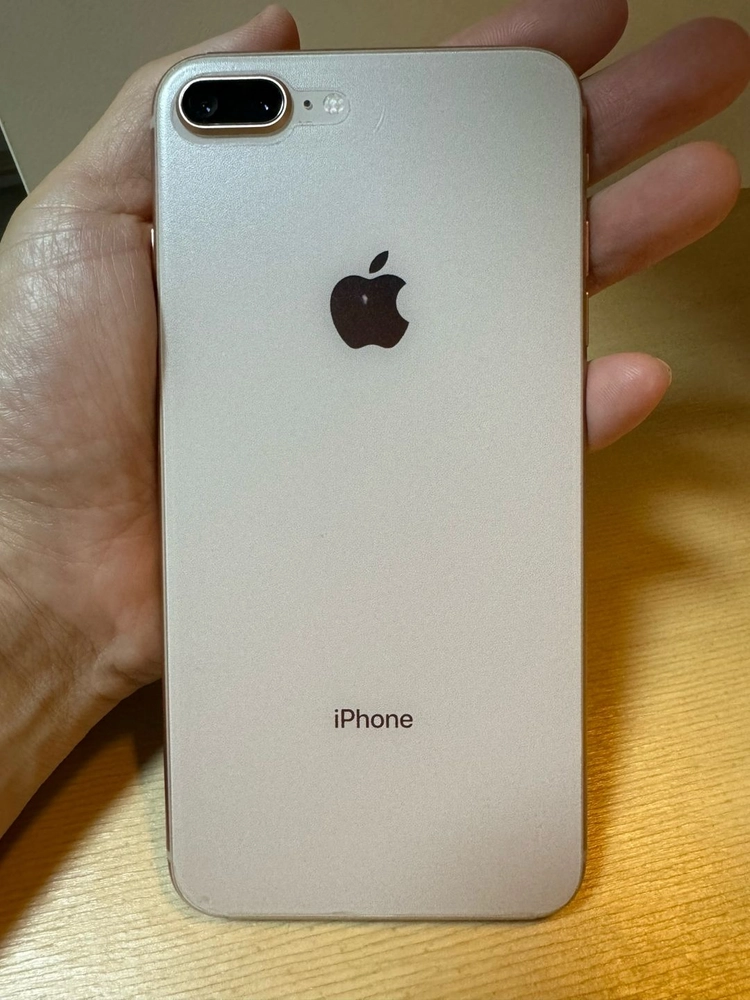 [iOS 14.3] 탈옥 가능한 아이폰 8 플러스 256GB 이미지