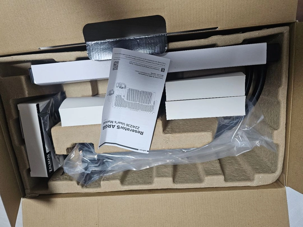 잘만 Reserator5 Z36 ARGB Black 수랭쿨러 이미지