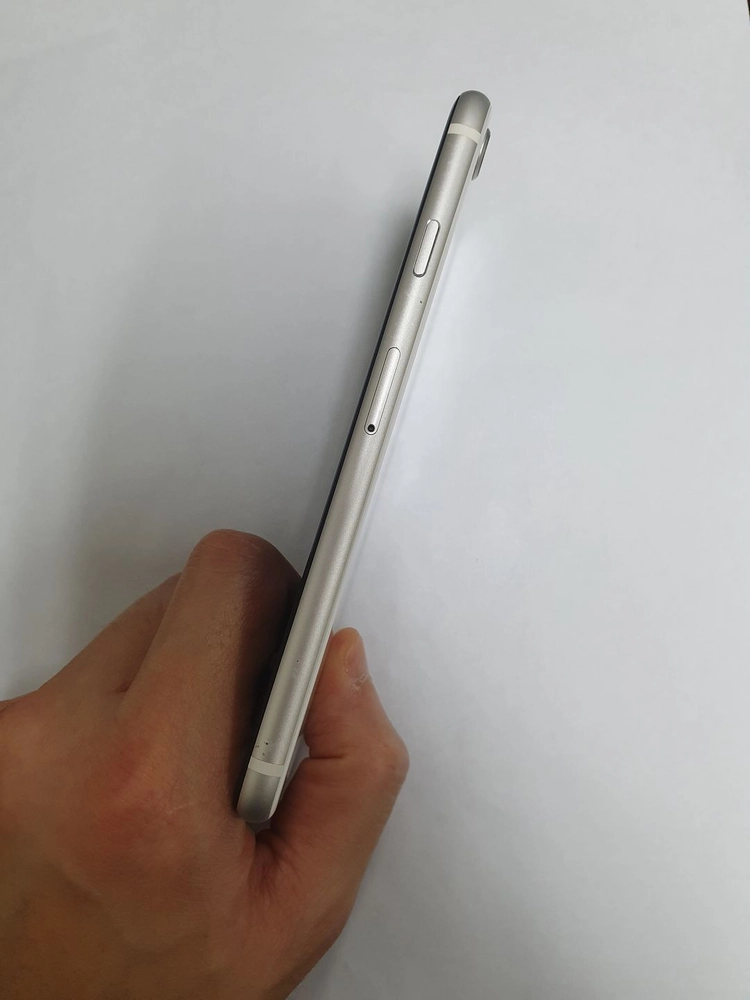 아이폰SE2 256GB 화이트 배터리100% 기능정상 중고폰 197732 이미지