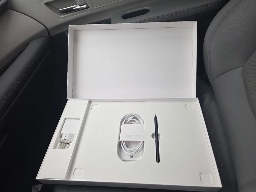 2-in-1 컨버터블 노트북 이미지
