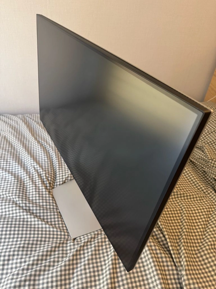 DELL 울트라샤프 U3223QE 4K 32인치 모니터 이미지