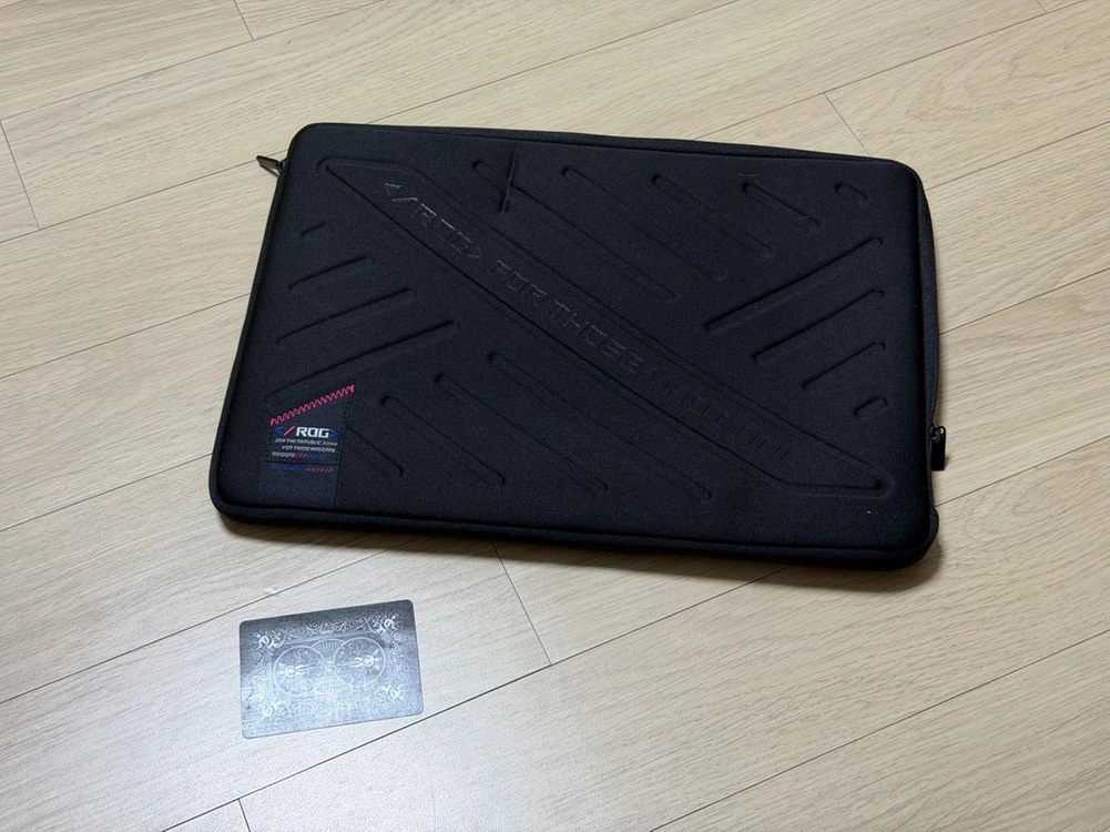 (네고 환영)ROG 제피러스 G16 (2025년) 5070Ti 플래티넘 화이트 이미지