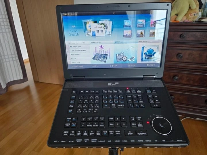 ELF E-909 디지털 MIDI 프로세서 엘프 반주기 - 안심되는 중고거래