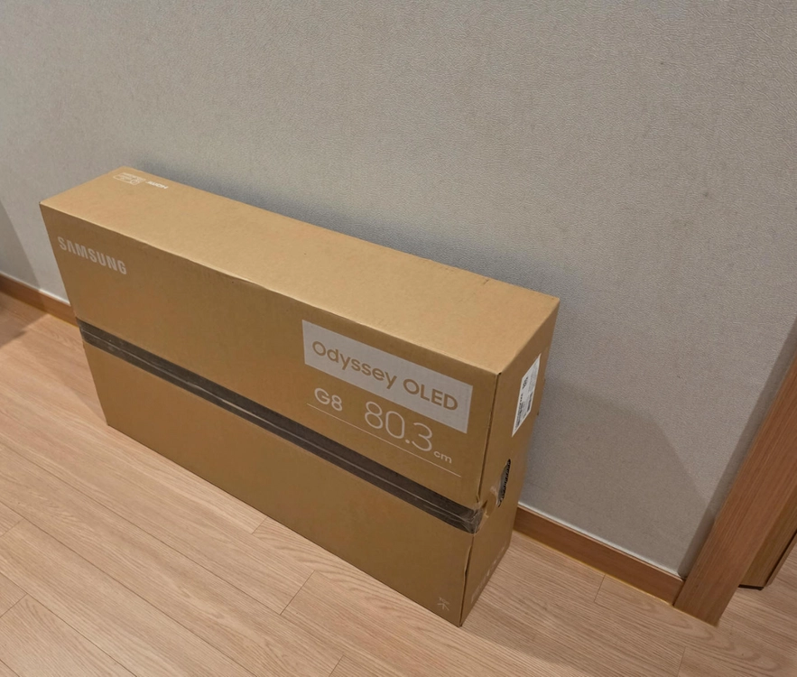 삼성 모니터 OLED G8 LS32HG802 이미지