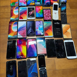 일괄) lg 갤럭시 삼성 휴대폰 목업폰 인테리어 소품 휴대폰 모형 꾸미기용 포장용 이미지