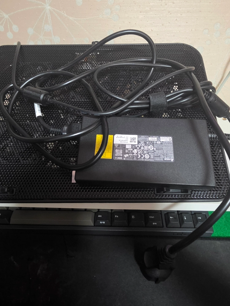 에이서 니트로 18 라이젠 ai7-350 32gb 1tb rtx5070 이미지