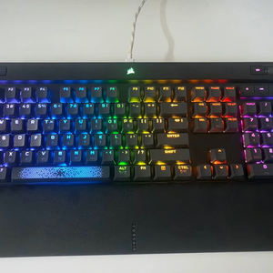 커세어 K70 MAX MGX 키보드 이미지