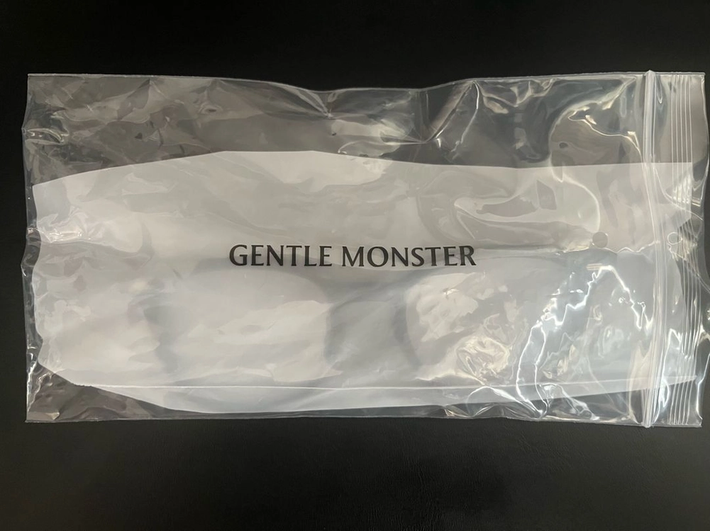 젠틀몬스터 쿠보 이미지