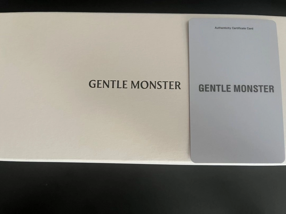 젠틀몬스터 쿠보 이미지