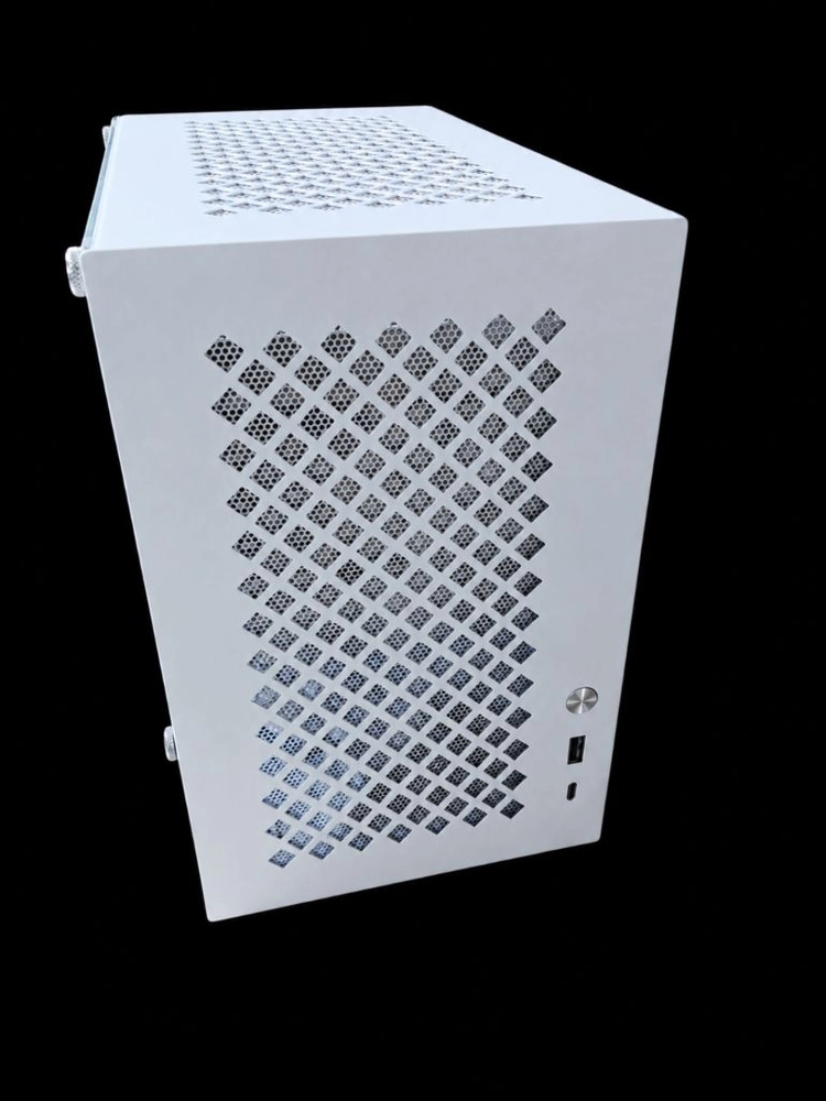 AM5 라이젠7 7700 / RX6500XT / 램32GB SFF 미니PC 미니 데스크탑 이미지