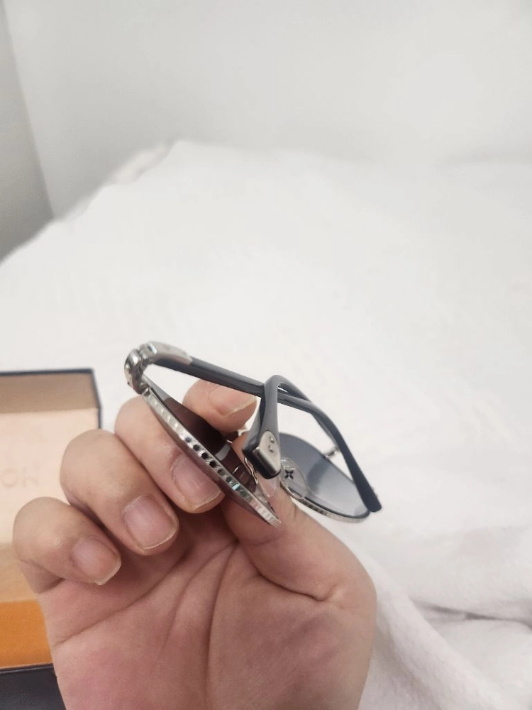 루이비통 선글라스 이미지