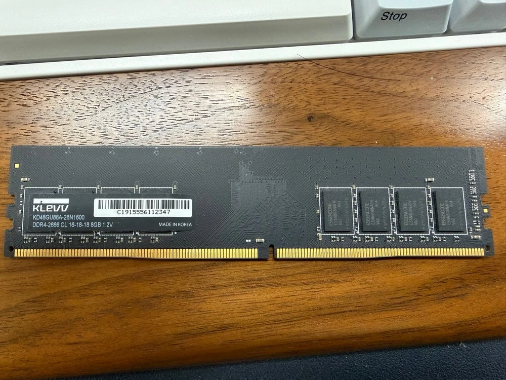 에센코어 KLEVV DDR4 8GB PC4-21300 (2666MHz) 데스크탑용 이미지
