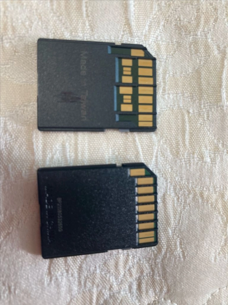 샌디스크 sd 128기가 2개 (v30, v90) 이미지