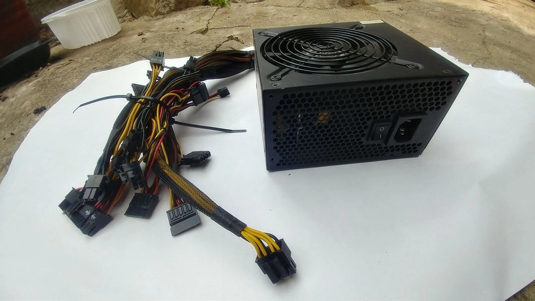 잘만 700W 파워서플라이 이미지