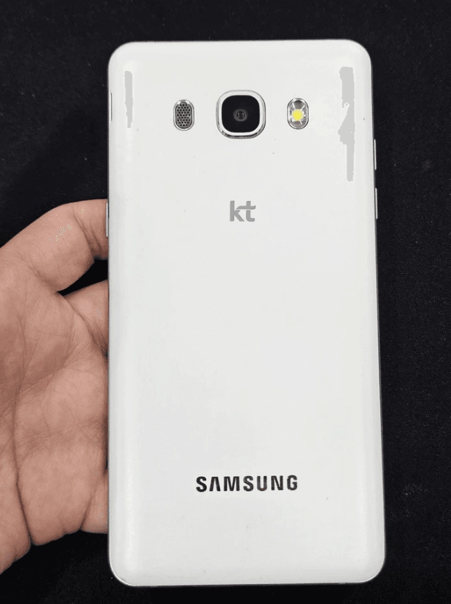 갤럭시 J5 16GB 15,000원! 저가폰 여러대보유! - 안심되는 중고거래