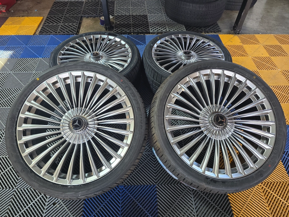 벤츠 s65amg 스타일 휠타이어 판매 이미지