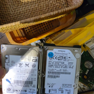 테스트안된 ide 방식 2.5인치 hdd 이미지