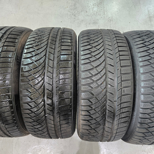 [판매] 금호 윈터크래프트 245/45R18 최상급 중고 윈터 스노우 타이어 한 대분 (무료 장착) 이미지