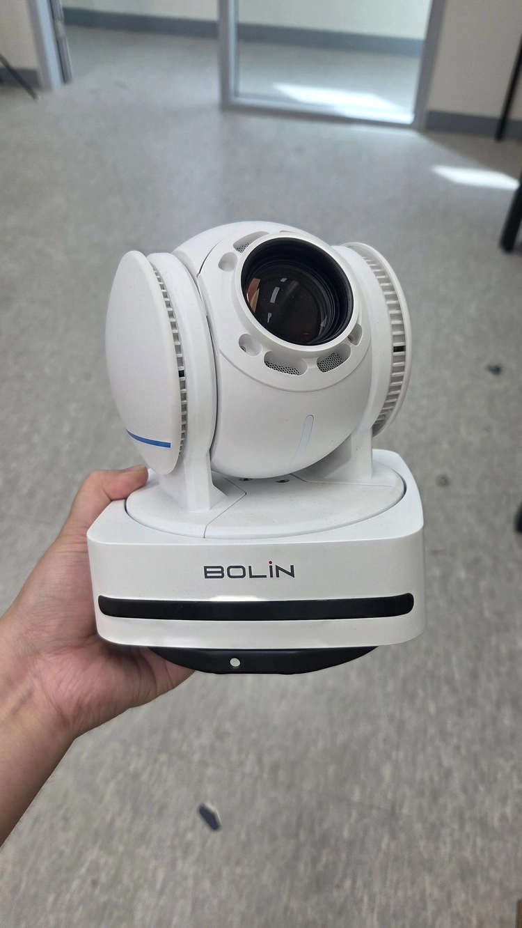 볼린 BOLIN B2-220 PTZ 카메라 화이트 (FHD / 20배 줌 / SDI·HDMI·USB·IP·PoE) 이미지