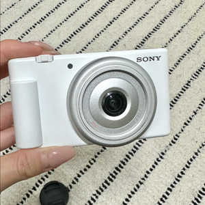 급처)소니 ZV-1F 화이트 (64GB 메모리카드 포함) 이미지