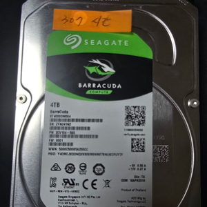 씨게이트 바라쿠다 4TB HDD입니다.( 306시간) 이미지
