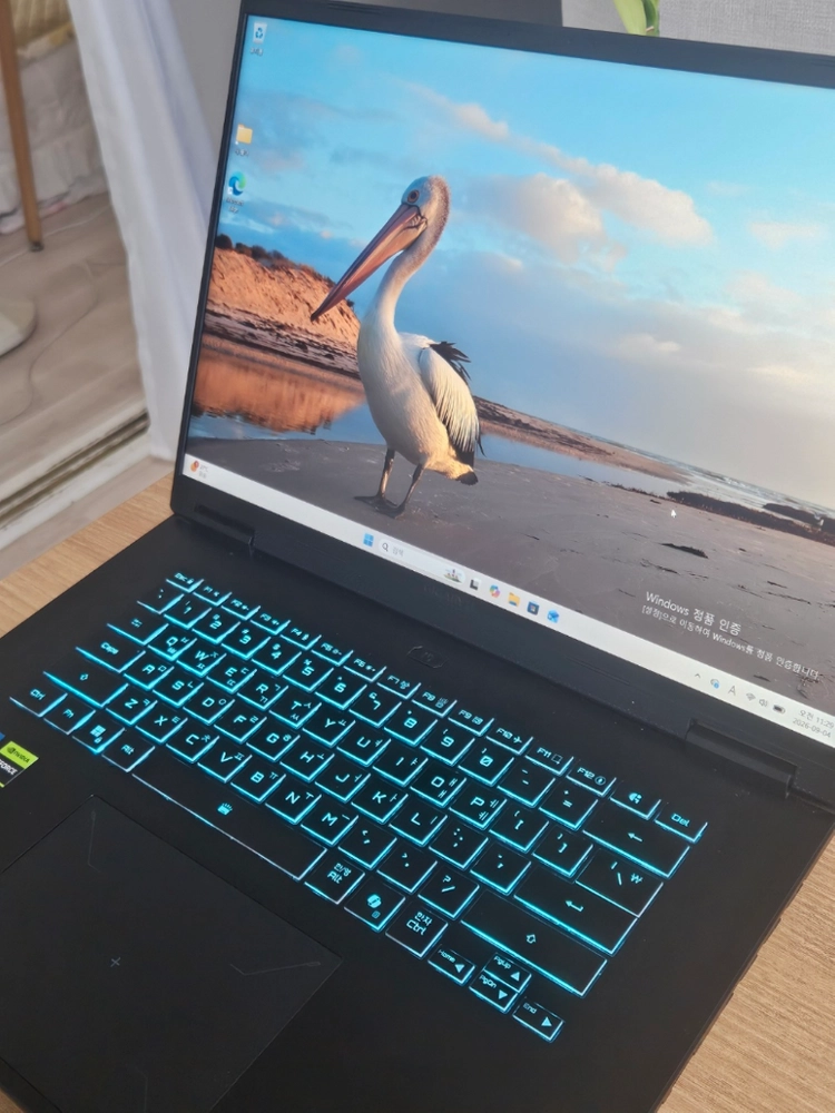 기가바이트 rtx4050 게이밍 노트북 팔아요! 이미지