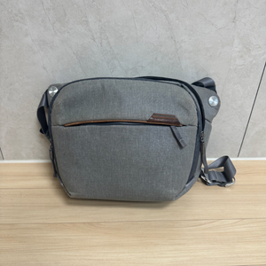 픽디자인 에브리데이 슬링 6L 카메라 슬링백 이미지