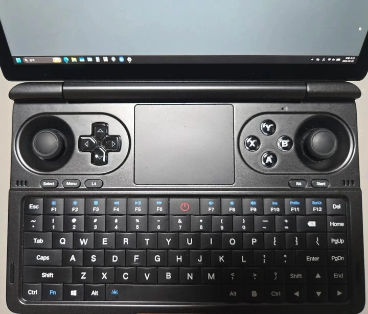 GPD WIN Mini 7840U + 64GB + RAM 2TB 판매 이미지
