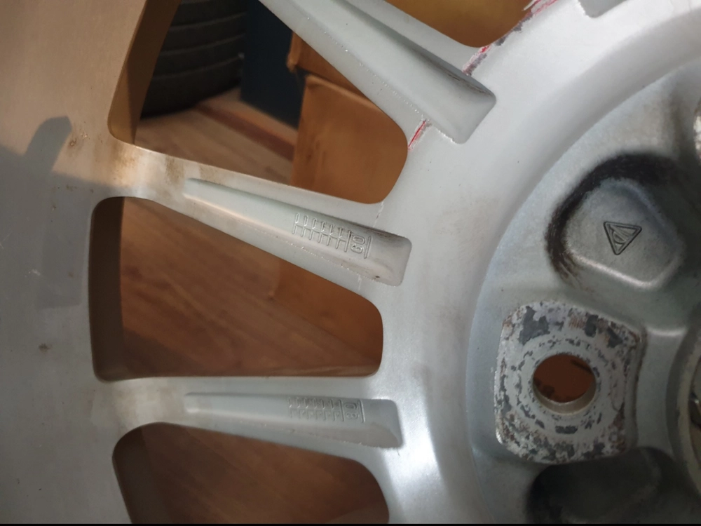 포르쉐 오리지널 정품 순정휠21인치 판매합니다 이미지