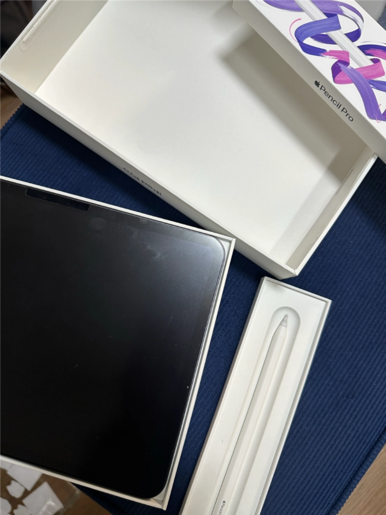 S급 아이패드 11인치 M4 256GB + 애플펜슬 프로 이미지
