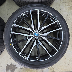 BMW F바디 X5,X6 742M 스타일 20인치 휠타이어 판매합니다 이미지