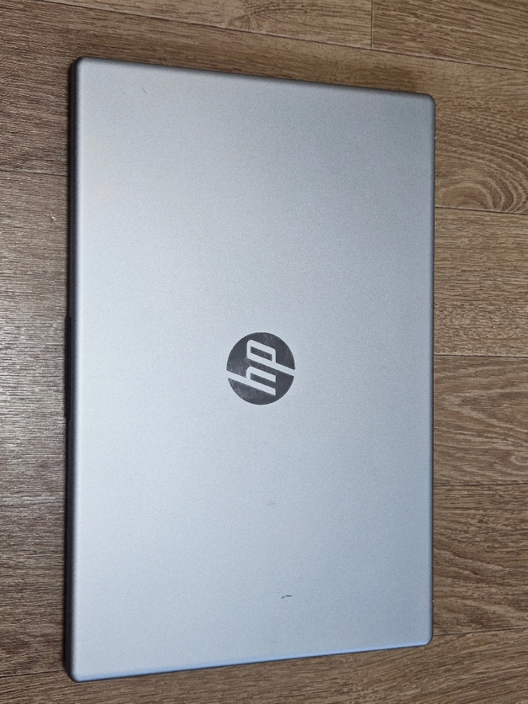 hp 125h ddr5 16g 152g ssd 15인치 노트북 이미지