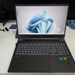 HP 빅터스 16 RTX4060 게이밍 노트북 신품급 이미지