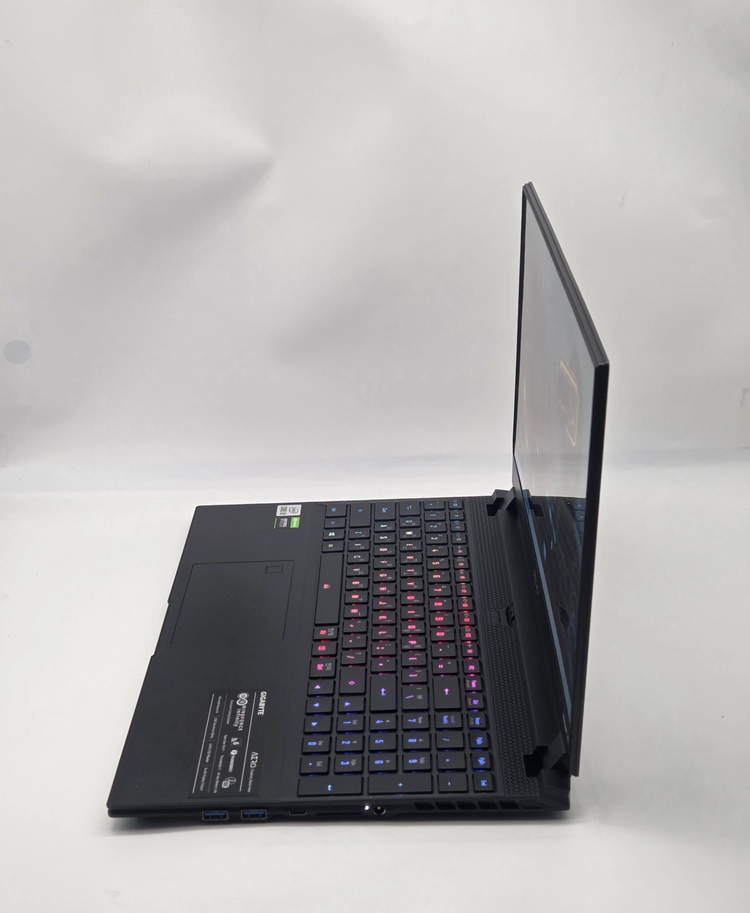 [최저가]기가바이트 15인치 게이밍노트북 AERO(i9-10th/3080/램64GB/1TB/4K OLED) 이미지