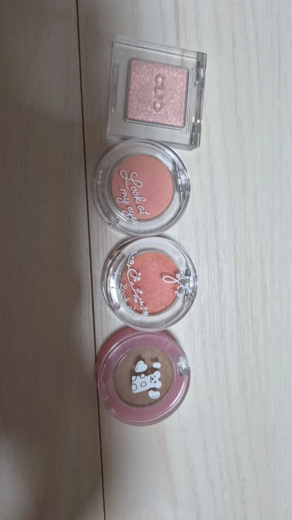 섀도우 팔레트, 하이라이터, 블러셔 팔아요 이미지