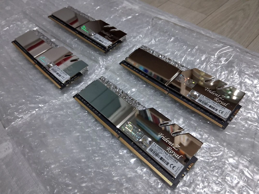 G.SKILL 트라이던트Z 로얄 실버 DDR4 3200MHz CL14 32GB 삼성 B다이 이미지