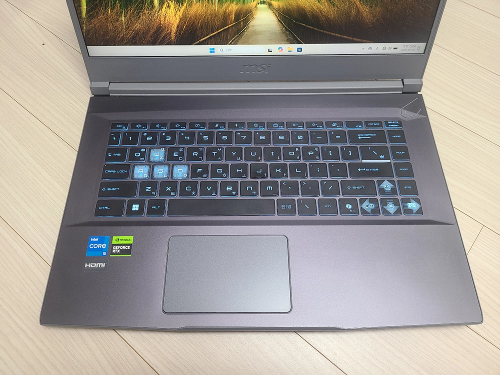 급쳐 15인치 RTX4050 게이밍노트북 이미지
