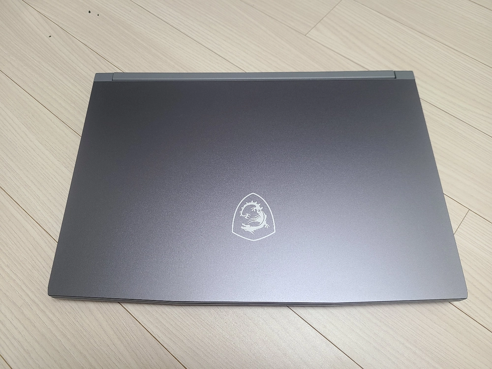 급쳐 15인치 RTX4050 게이밍노트북 이미지