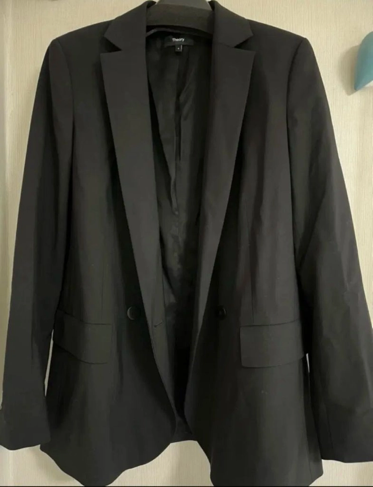 띠어리블랙자켓 이미지