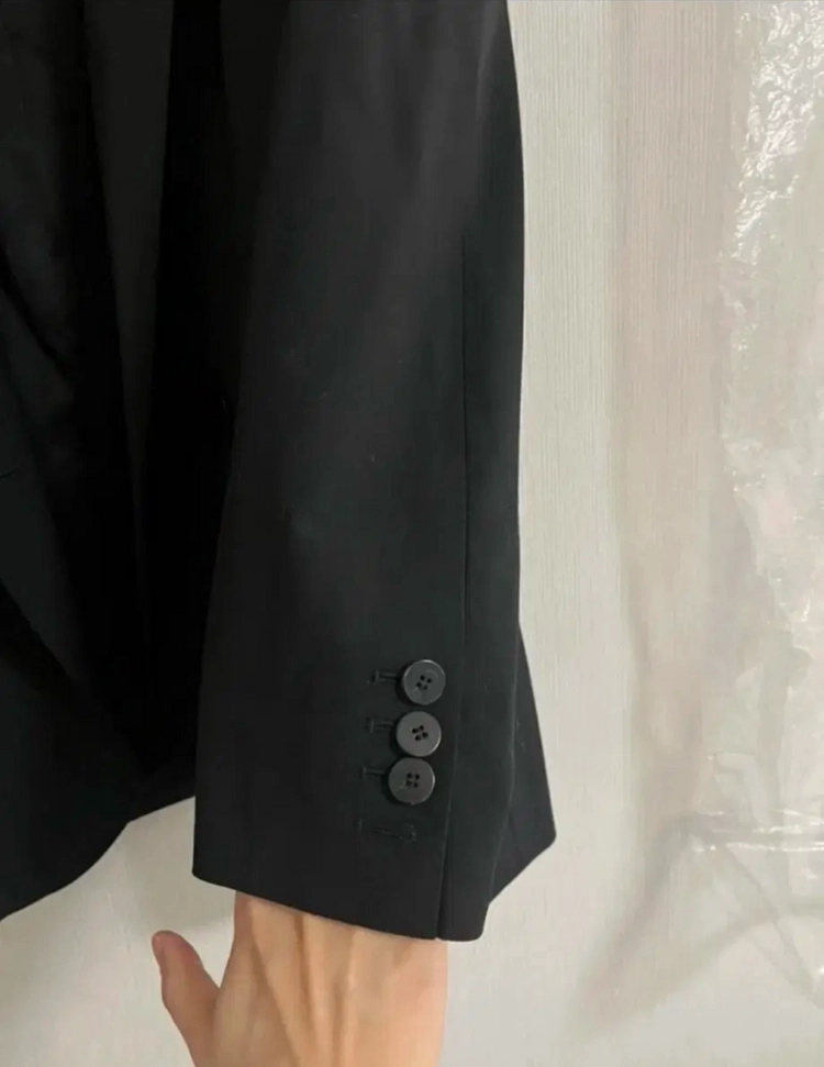 띠어리블랙자켓 이미지