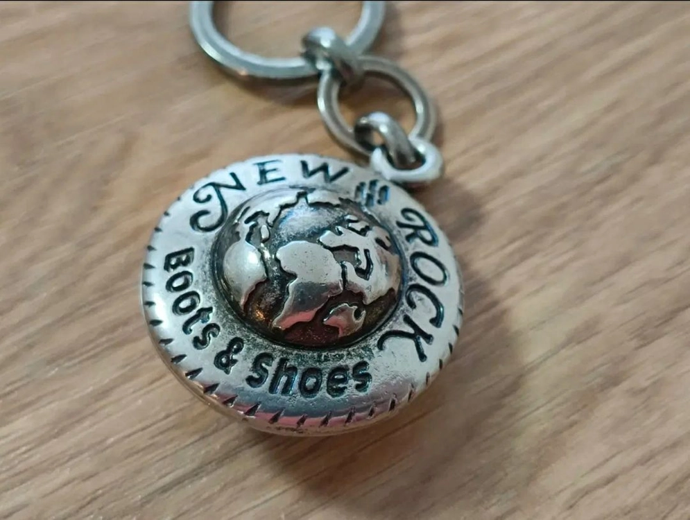 뉴락 NEW ROCK 오리지널 빈티지 키링 이미지