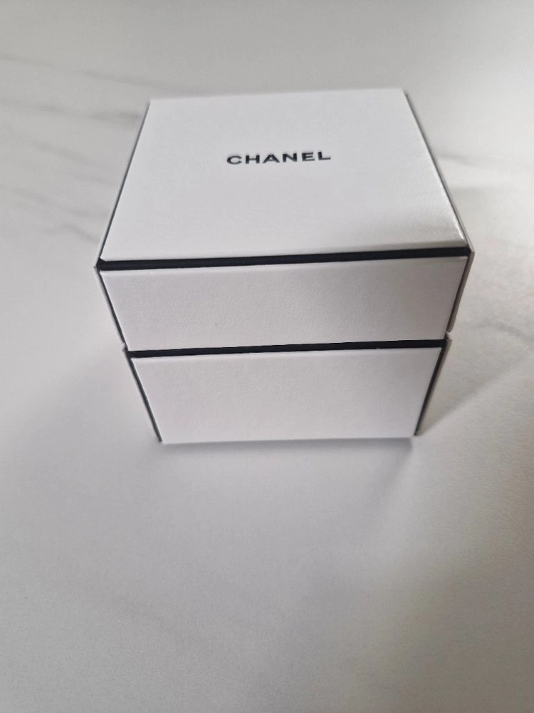 샤넬 코코크러쉬 목걸이케이스 박스팝니다 이미지