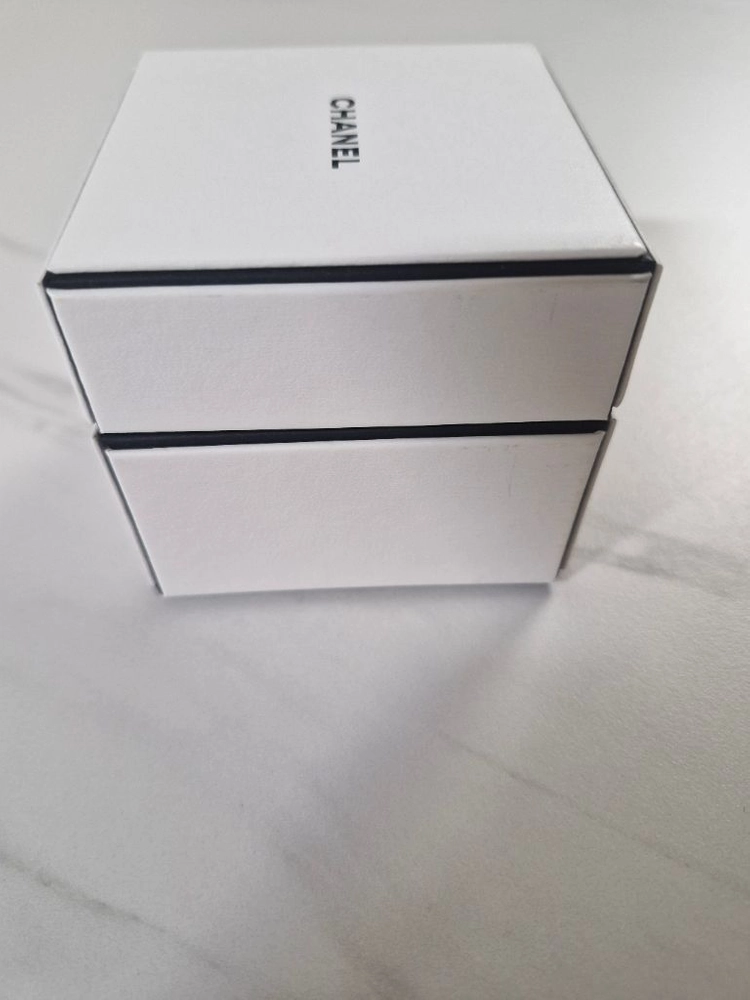샤넬 코코크러쉬 목걸이케이스 박스팝니다 이미지